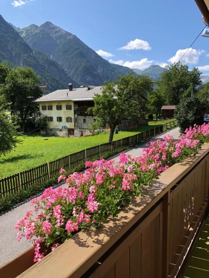 Pension & Ferienwohnungen Haus Edelweiss โฮลซ์เกา ภายนอก รูปภาพ